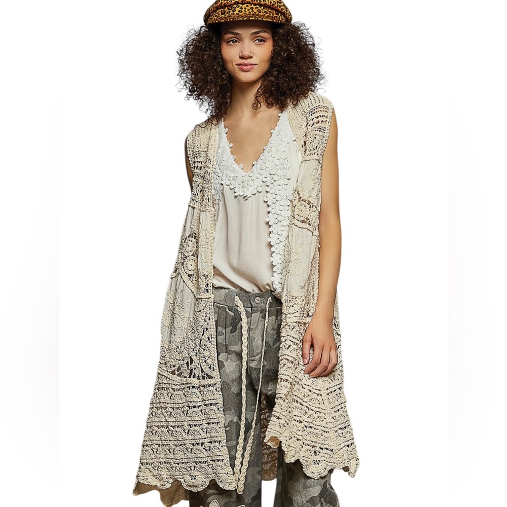 POL Crochet Lace Longline Open-Front Vest in Cream